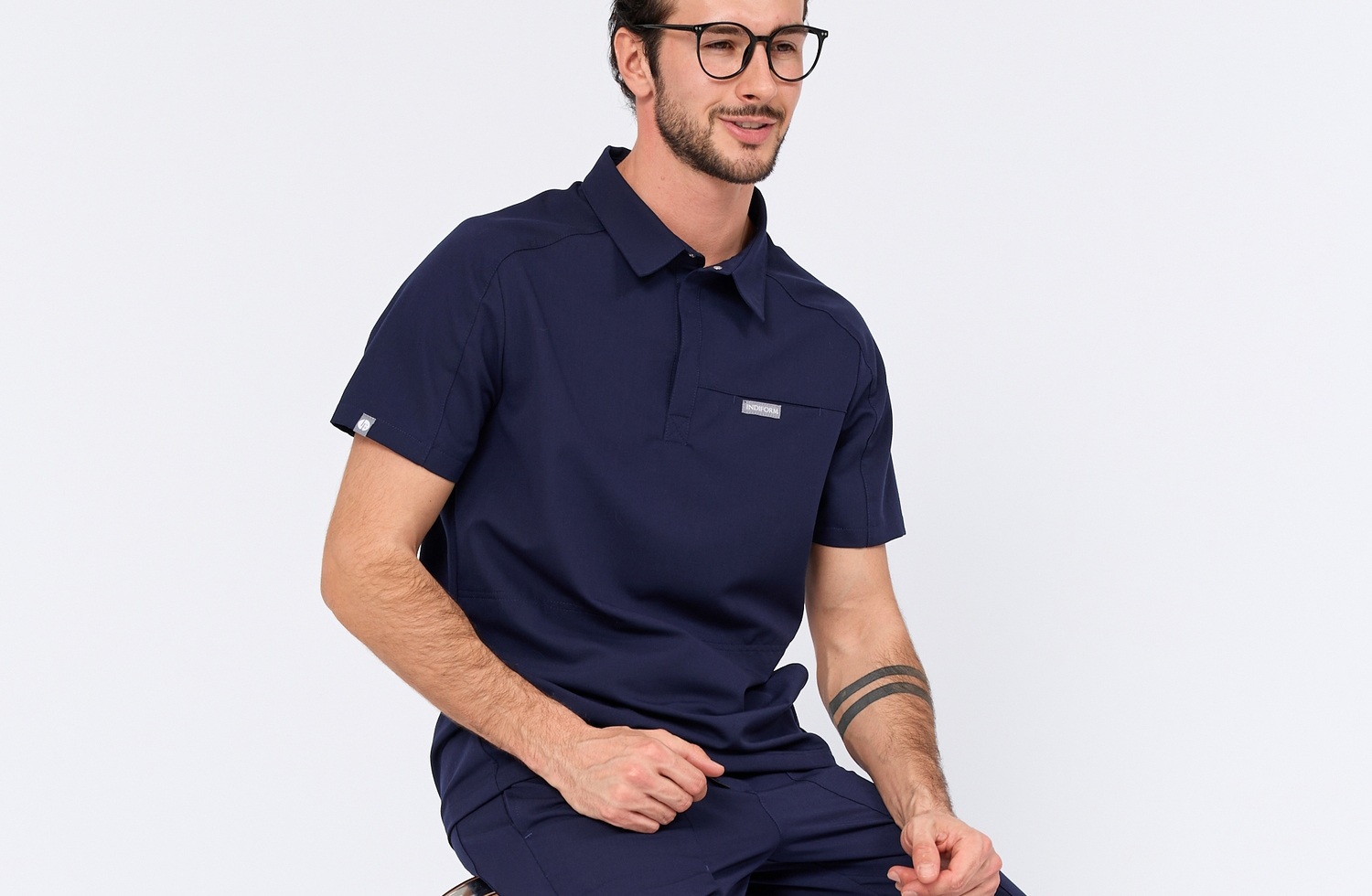 Новинки: универсальные casual-комплекты от Indiform Новинки: универсальные casual-комплекты от Indiform