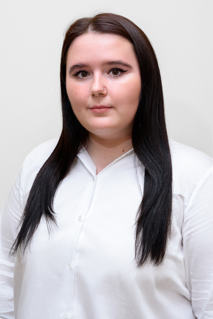 Менеджер оптовых продаж Екатерина Марфина Менеджер оптовых продаж Екатерина Марфина